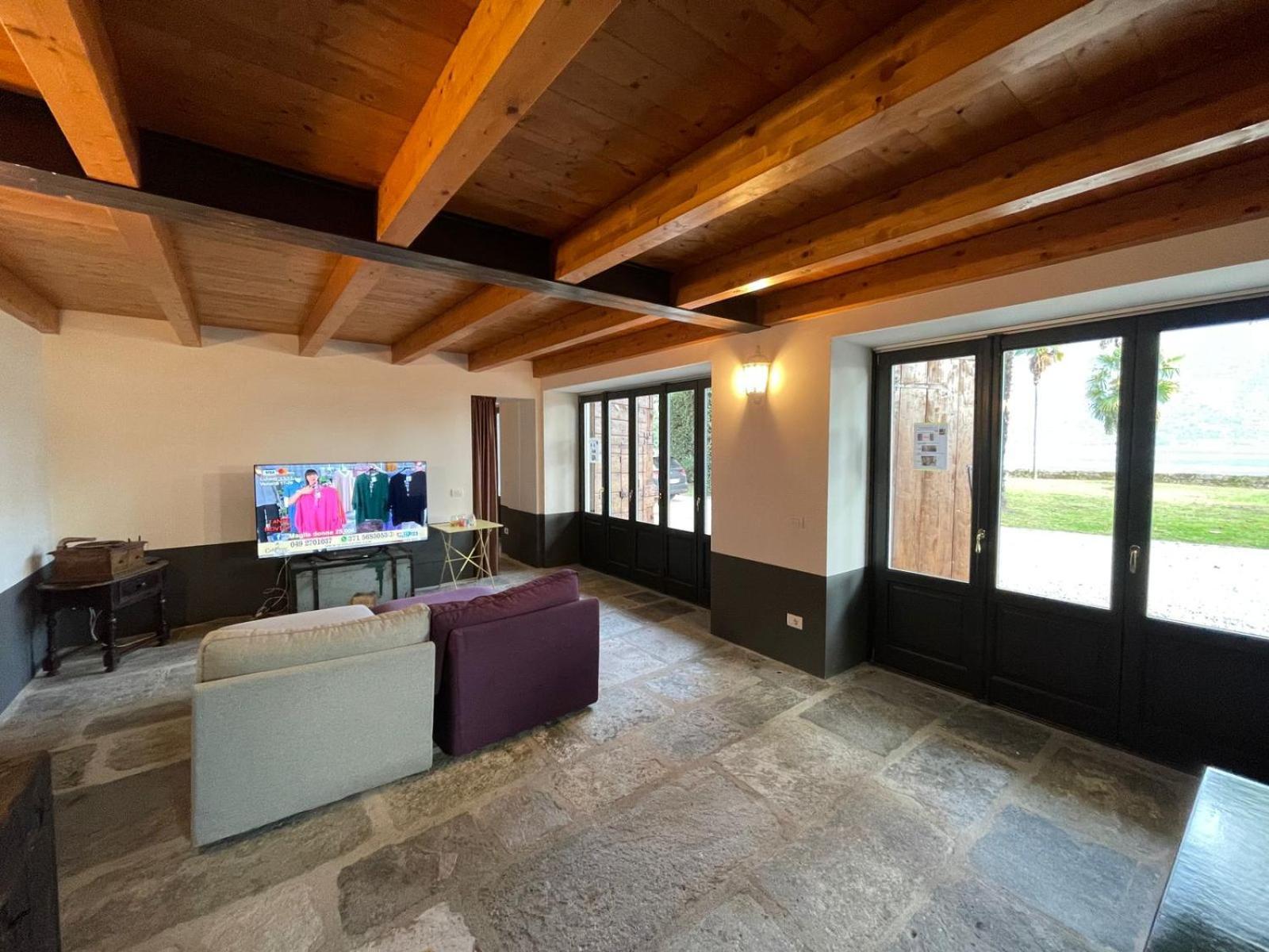 Beach Villa Fiorina Ghiffa Exteriör bild